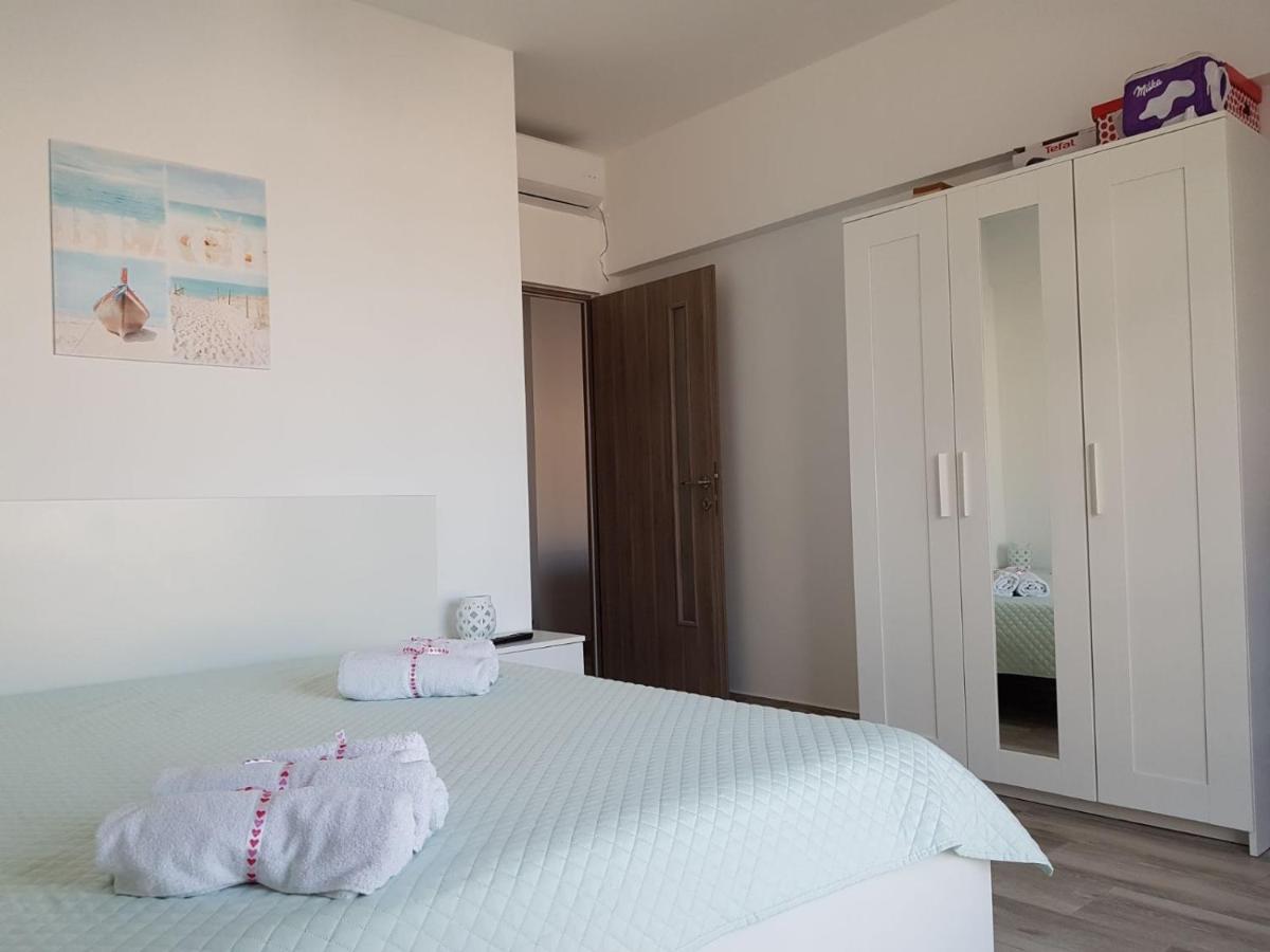 Apartament Andy Mamaia Nord 30 M De Plaja Navodari Dış mekan fotoğraf